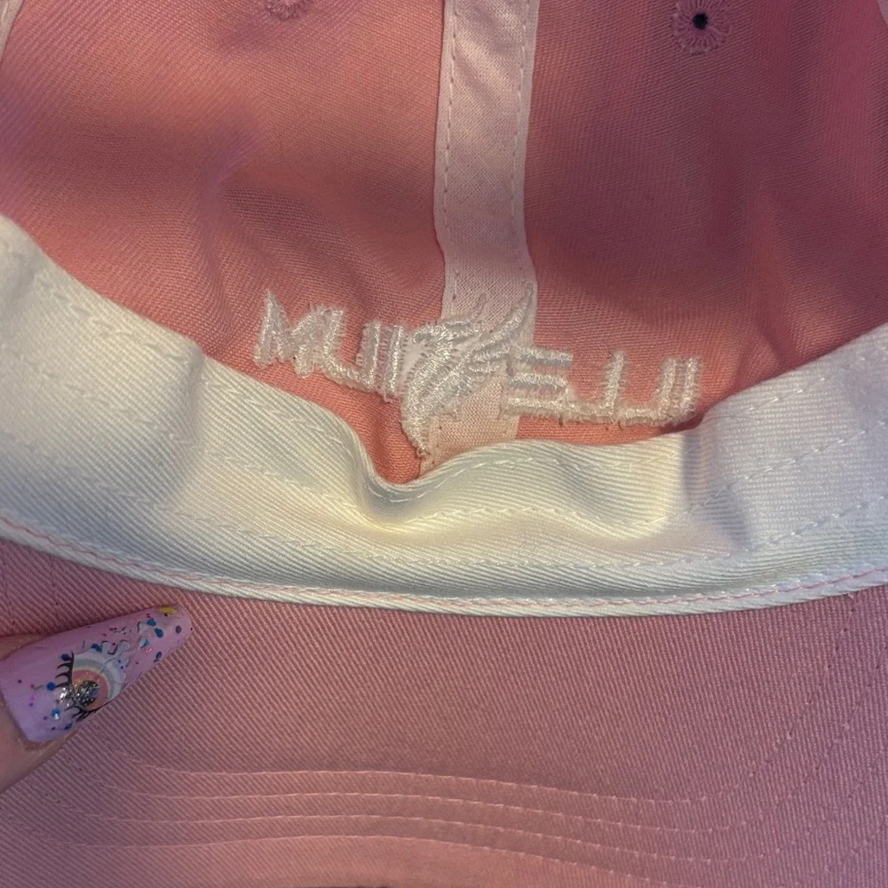 Pink Illenium hat - Picture 7 of 7